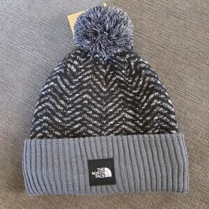 The North Face Women's Black & Vanadis Gray Chevron Pom Beanie Size One Size